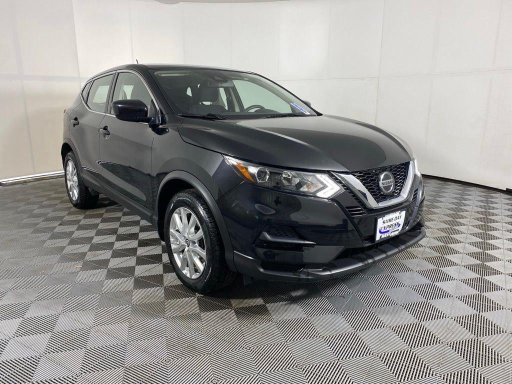 2022 Nissan Rogue Sport S