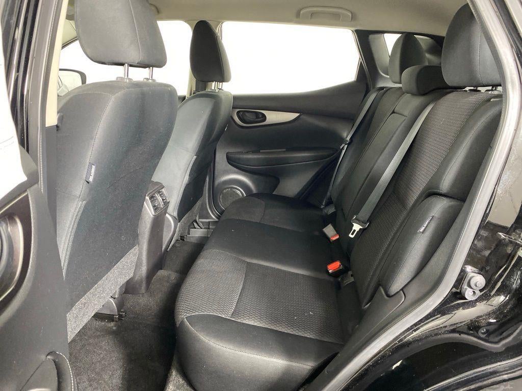 2022 Nissan Rogue Sport S