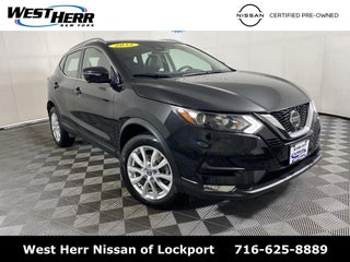 2022 Nissan Rogue Sport SV