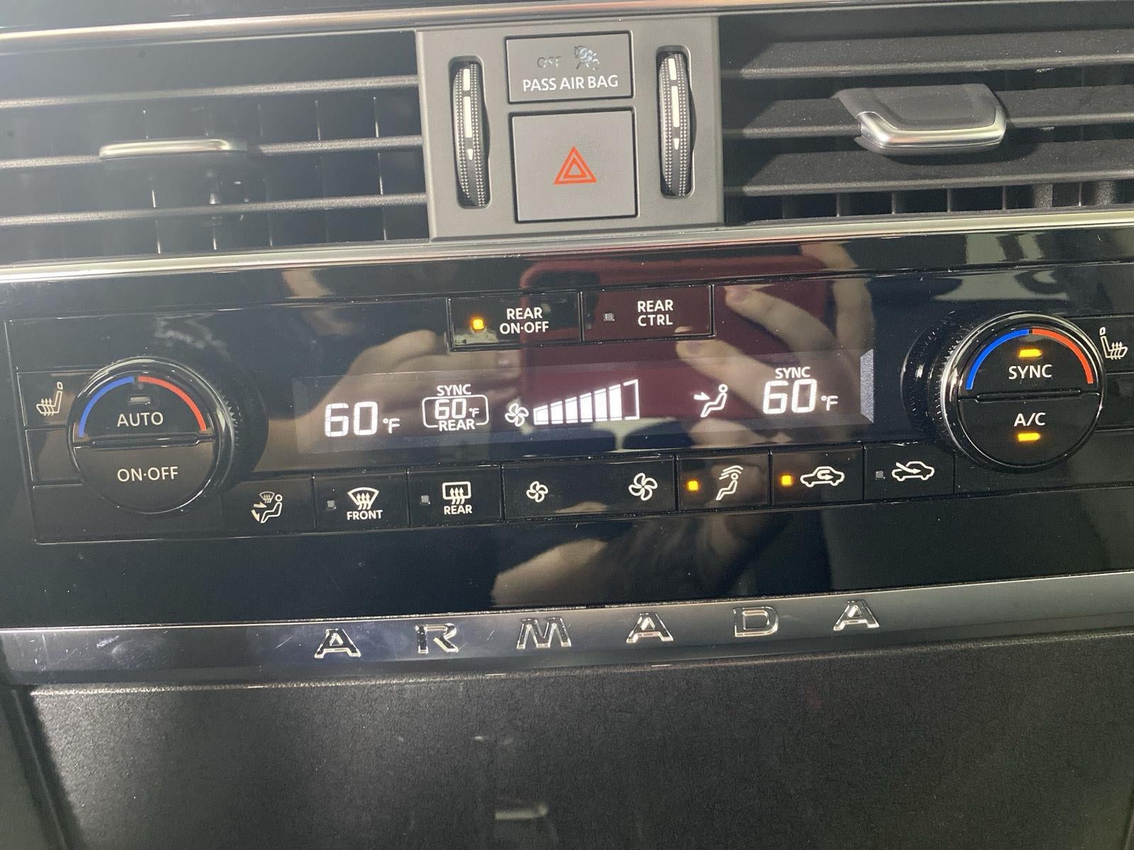 2024 Nissan Armada SV