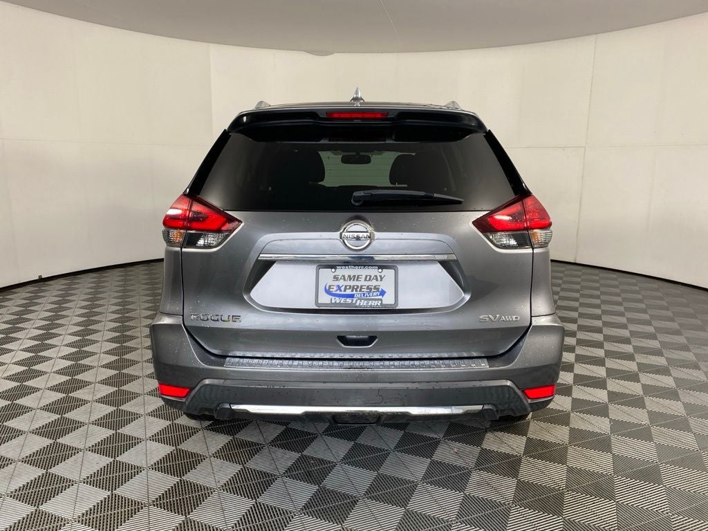 2017 Nissan Rogue SV