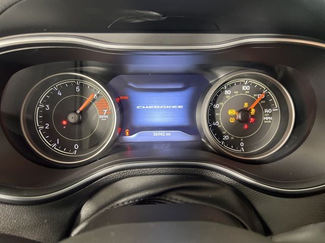 2023 Jeep Cherokee Altitude