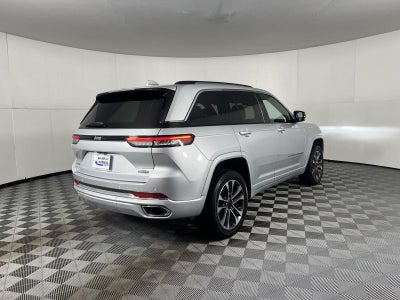 2022 Jeep Grand Cherokee Overland