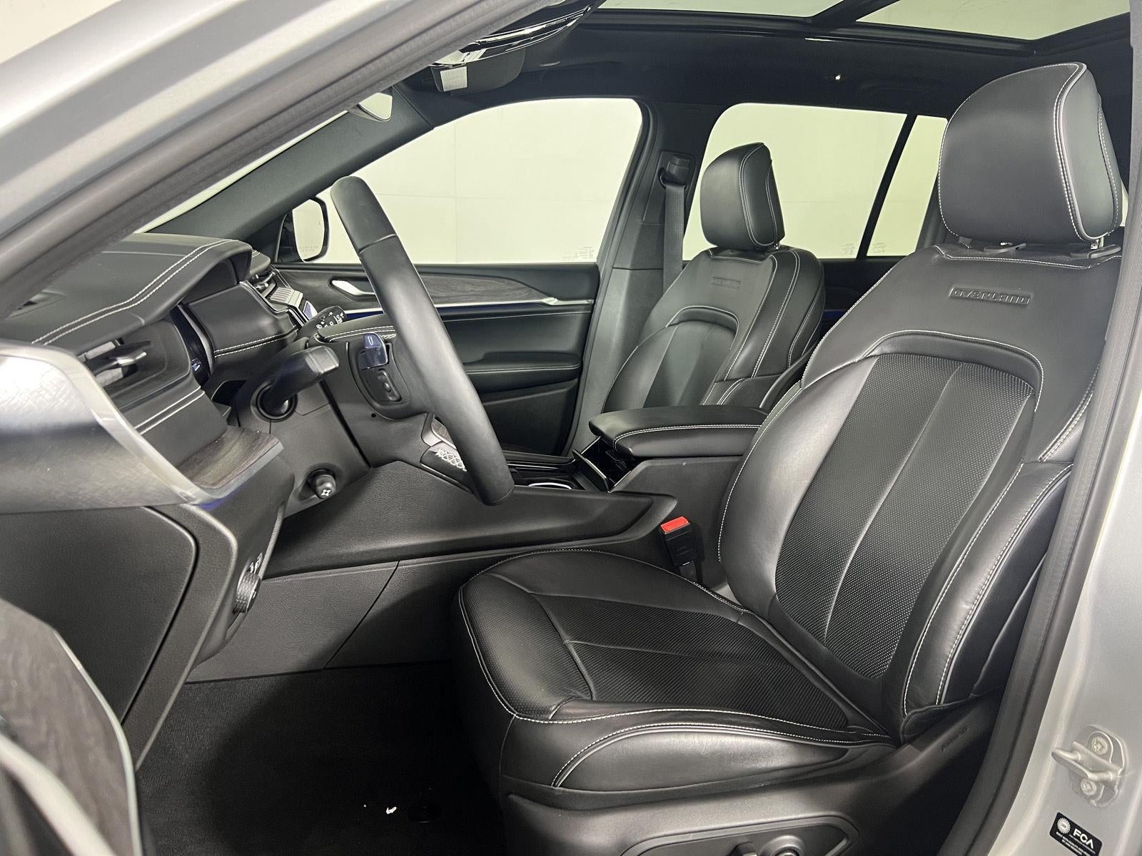 2022 Jeep Grand Cherokee Overland