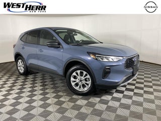 2025 Ford Escape Base
