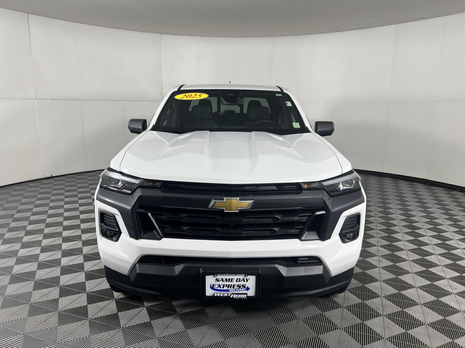 2025 Chevrolet Colorado 4WD LT