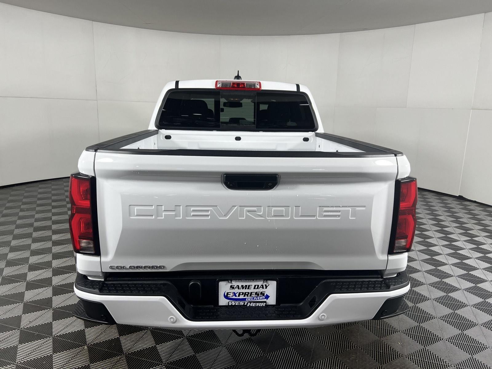 2025 Chevrolet Colorado 4WD LT