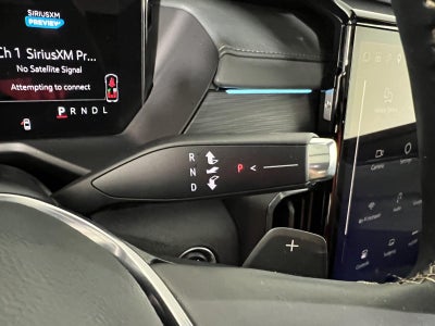 2025 GMC Acadia AWD AT4