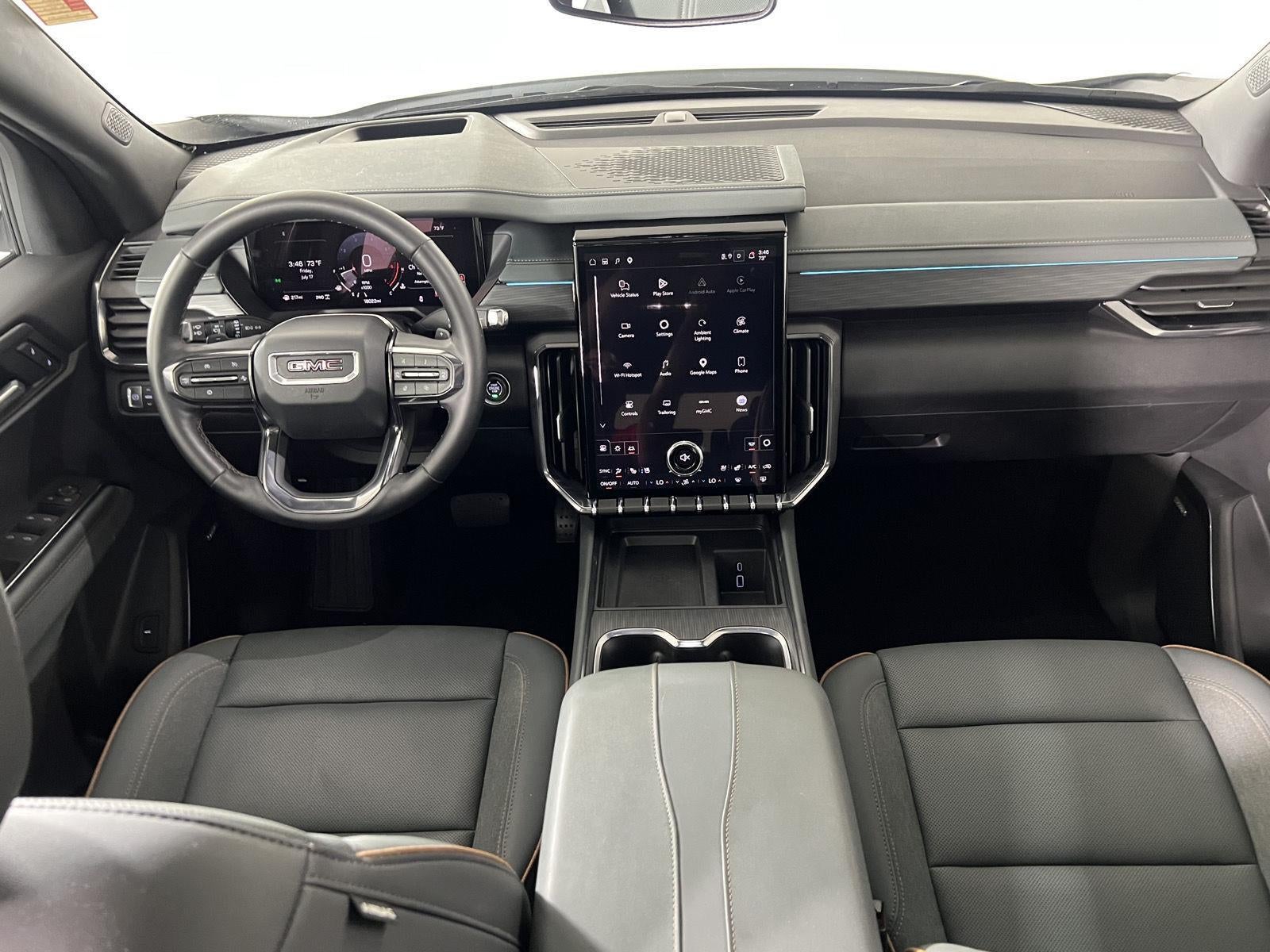 2025 GMC Acadia AWD AT4
