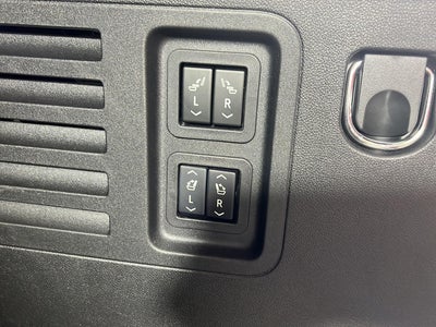 2024 GMC Acadia AWD Denali