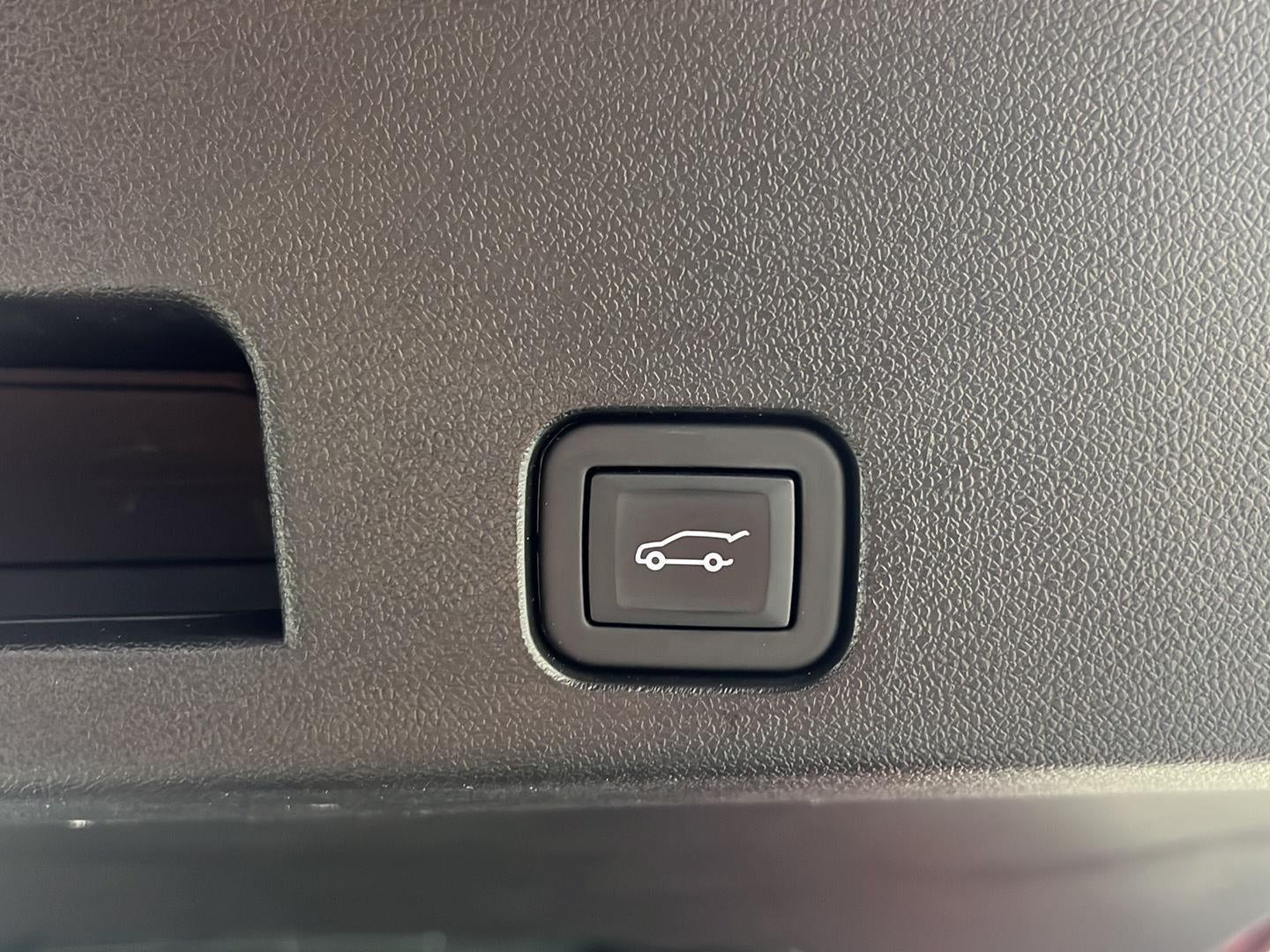 2024 GMC Acadia AWD Denali