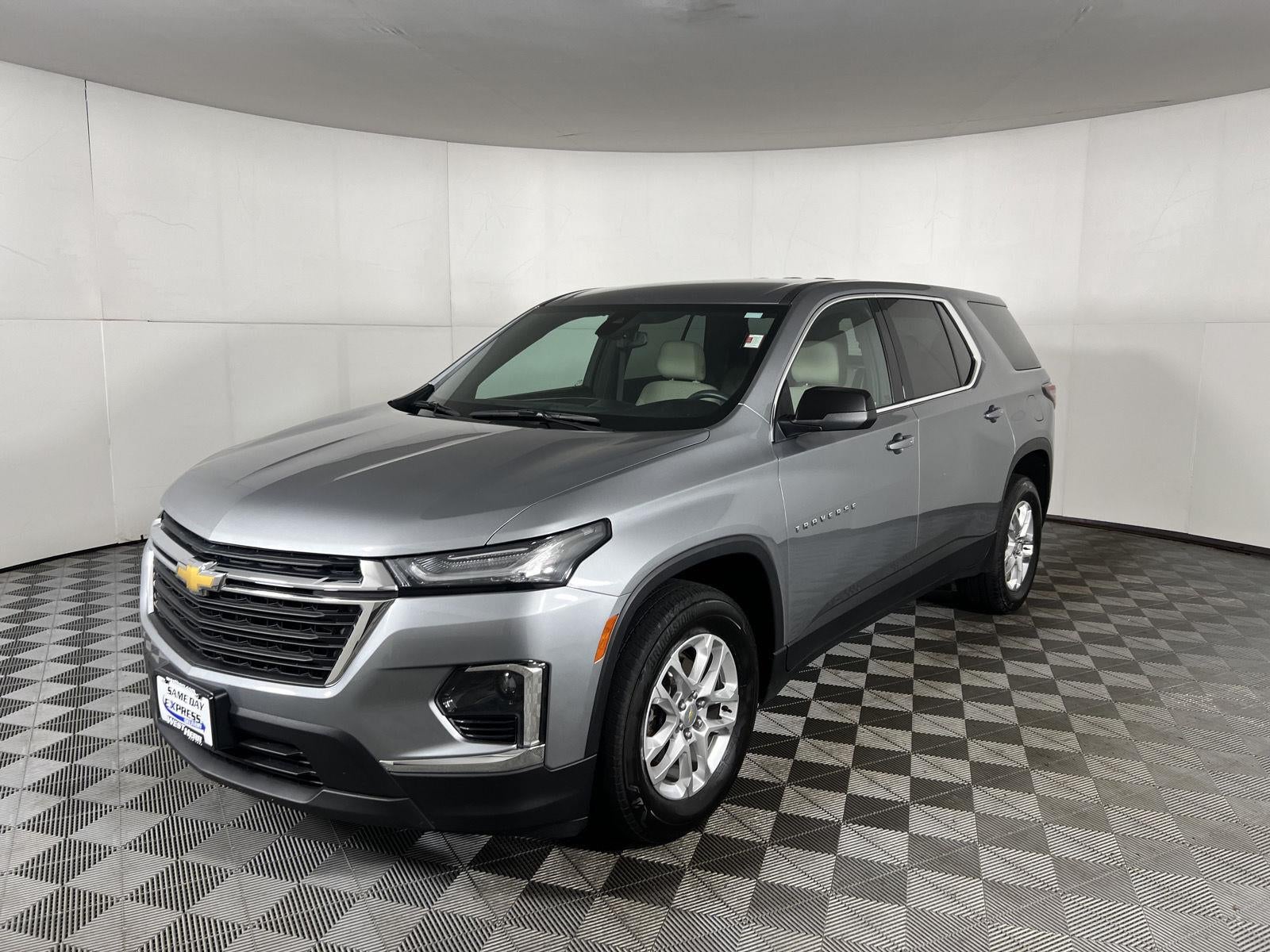 2023 Chevrolet Traverse LS