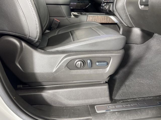 2023 GMC Sierra 2500HD Denali