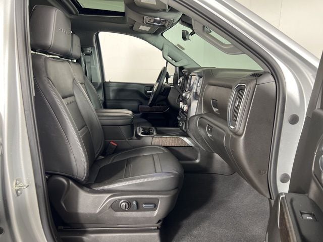 2023 GMC Sierra 2500HD Denali