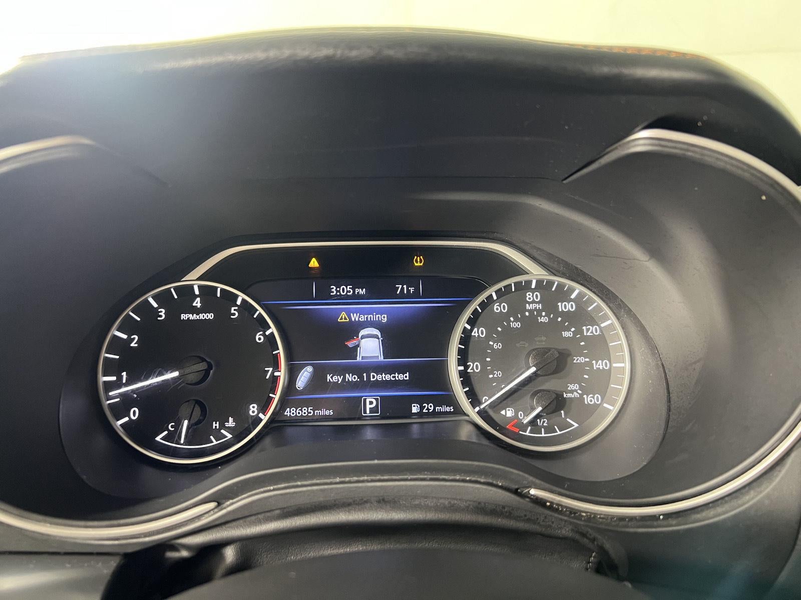 2022 Nissan Maxima SR