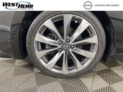 2021 Nissan Maxima Platinum