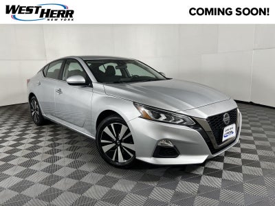 2022 Nissan Altima 2.5 SV