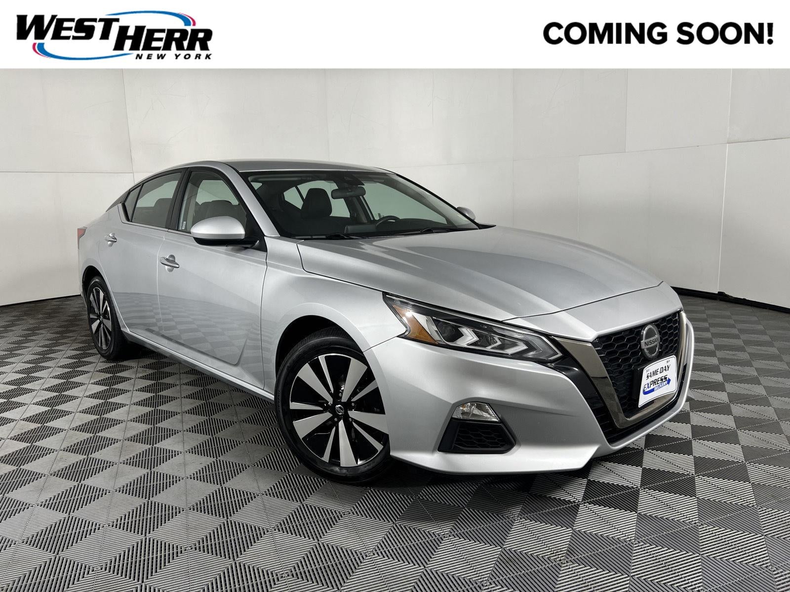 2022 Nissan Altima 2.5 SV