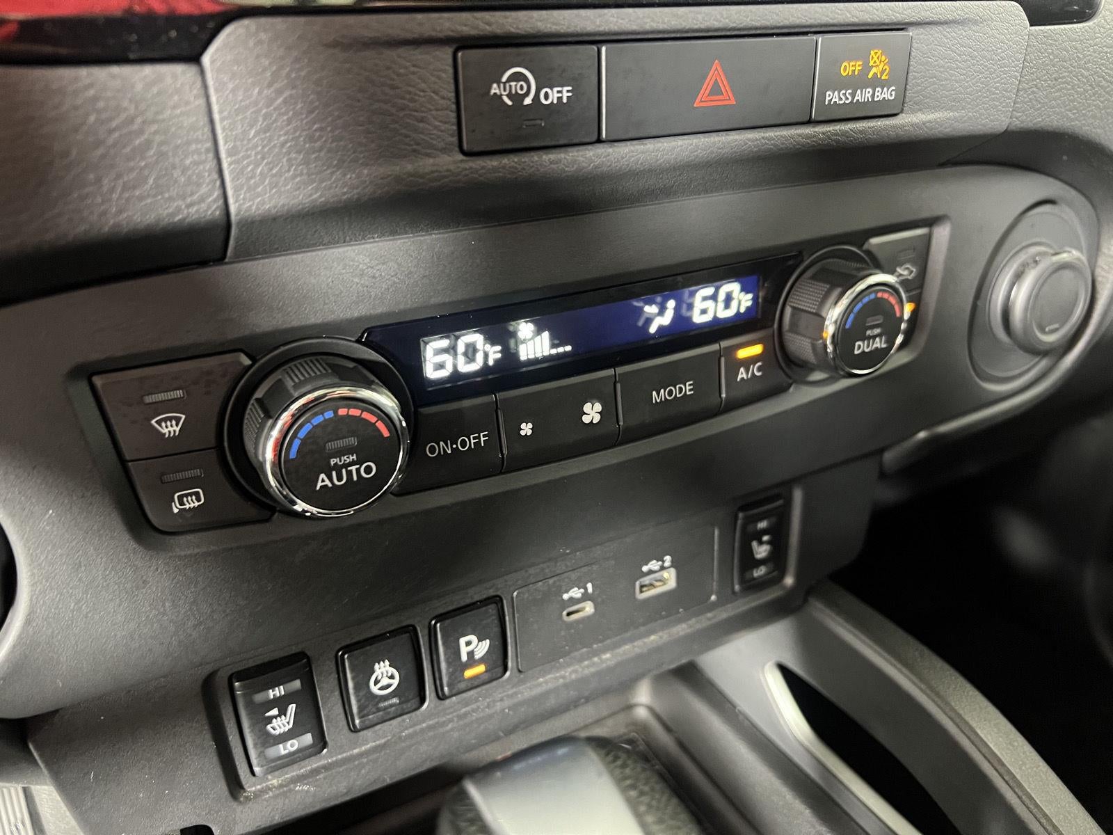 2023 Nissan Frontier SV