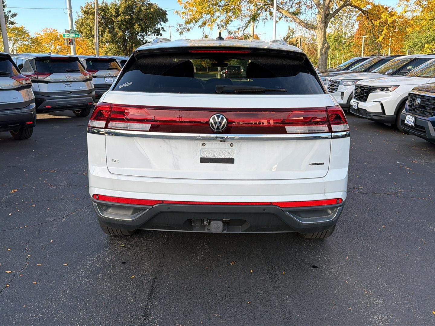 2024 Volkswagen Atlas Cross Sport 2.0T SE w/Technology
