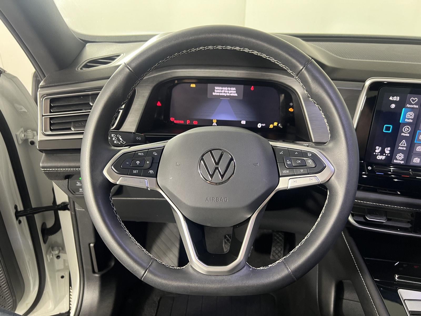2024 Volkswagen Atlas Cross Sport 2.0T SE w/Technology