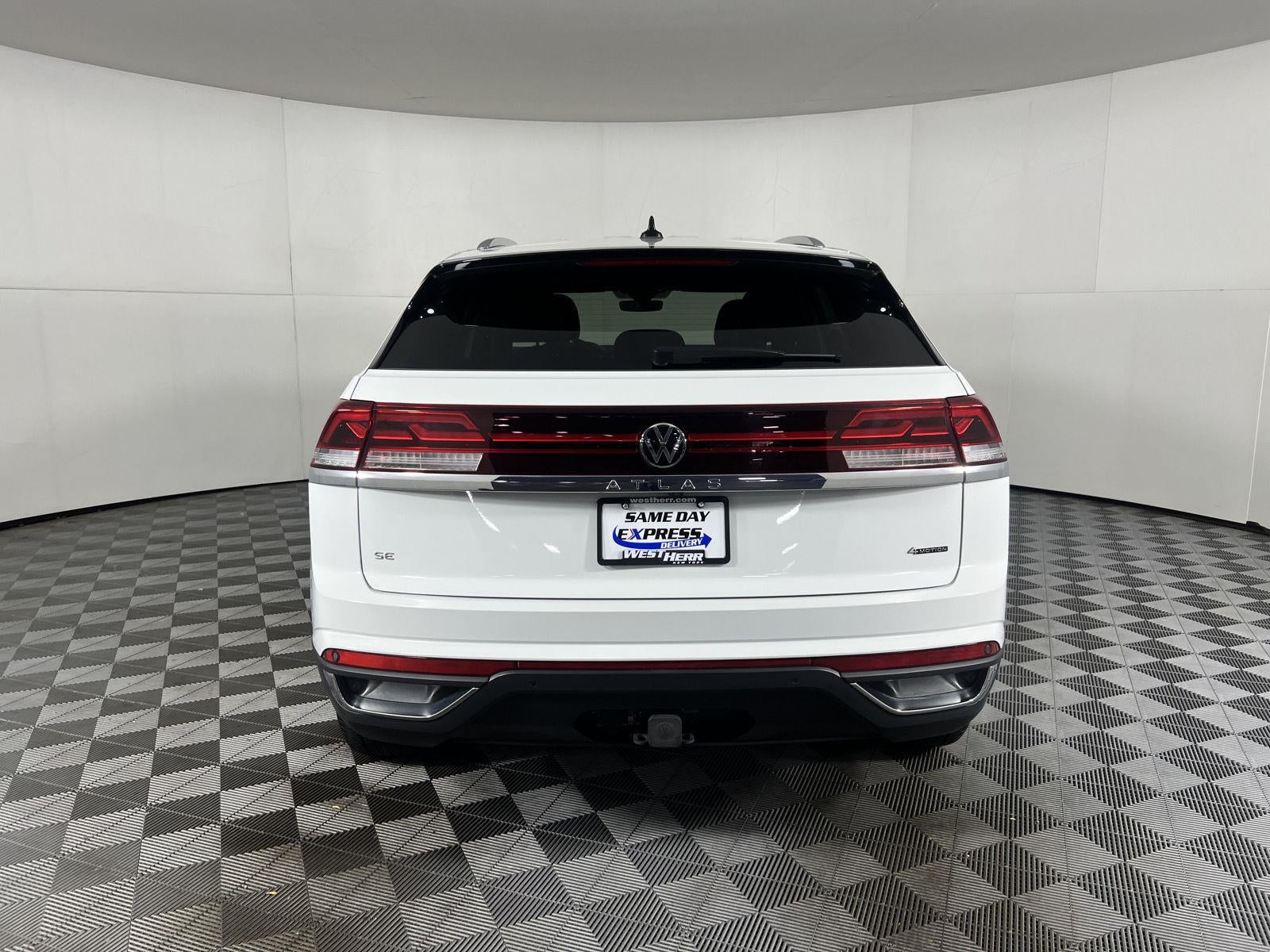 2024 Volkswagen Atlas Cross Sport 2.0T SE w/Technology