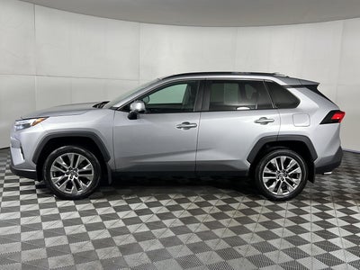 2023 Toyota Rav4 XLE Premium
