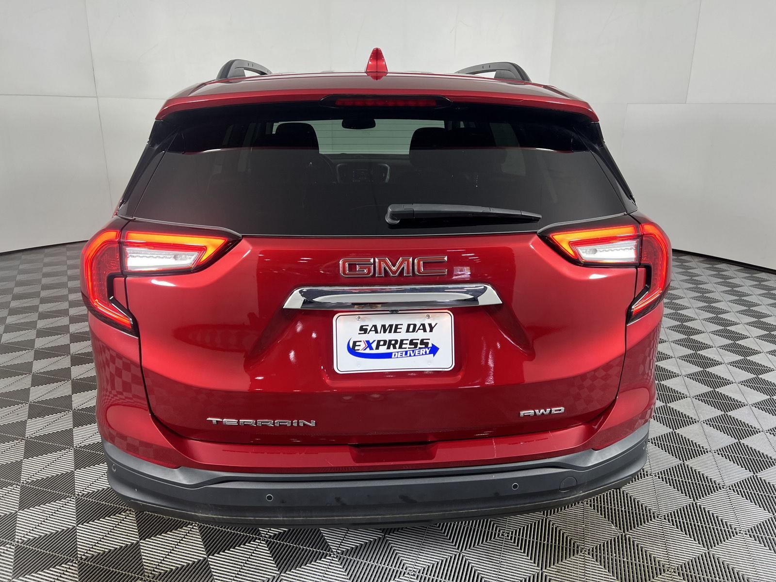 2023 GMC Terrain SLE