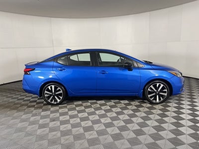 2021 Nissan Versa 1.6 SR
