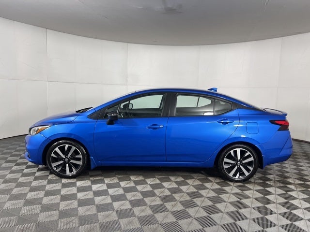 2021 Nissan Versa 1.6 SR