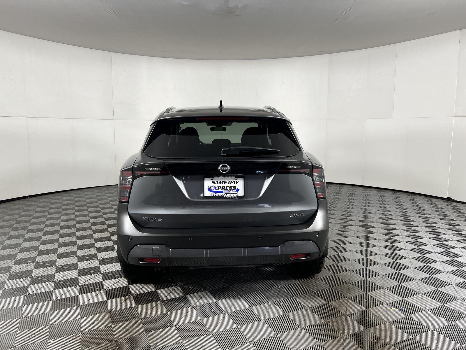 2026 Nissan Kicks SV