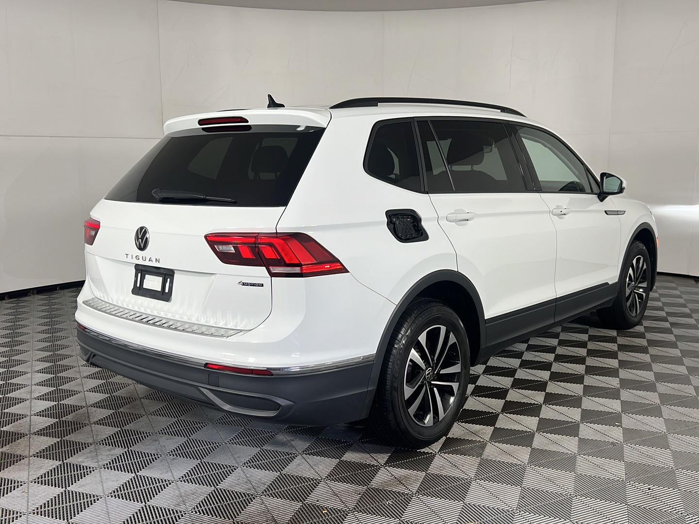 2024 Volkswagen Tiguan S
