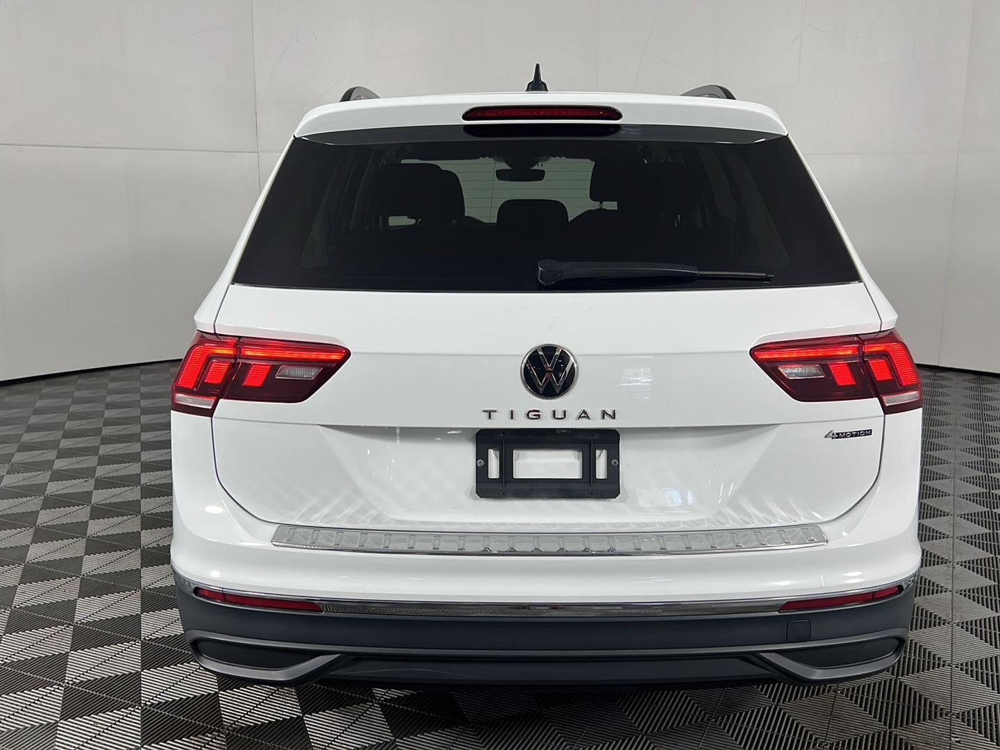 2024 Volkswagen Tiguan S