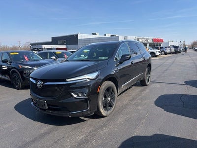 2024 Buick Enclave Essence