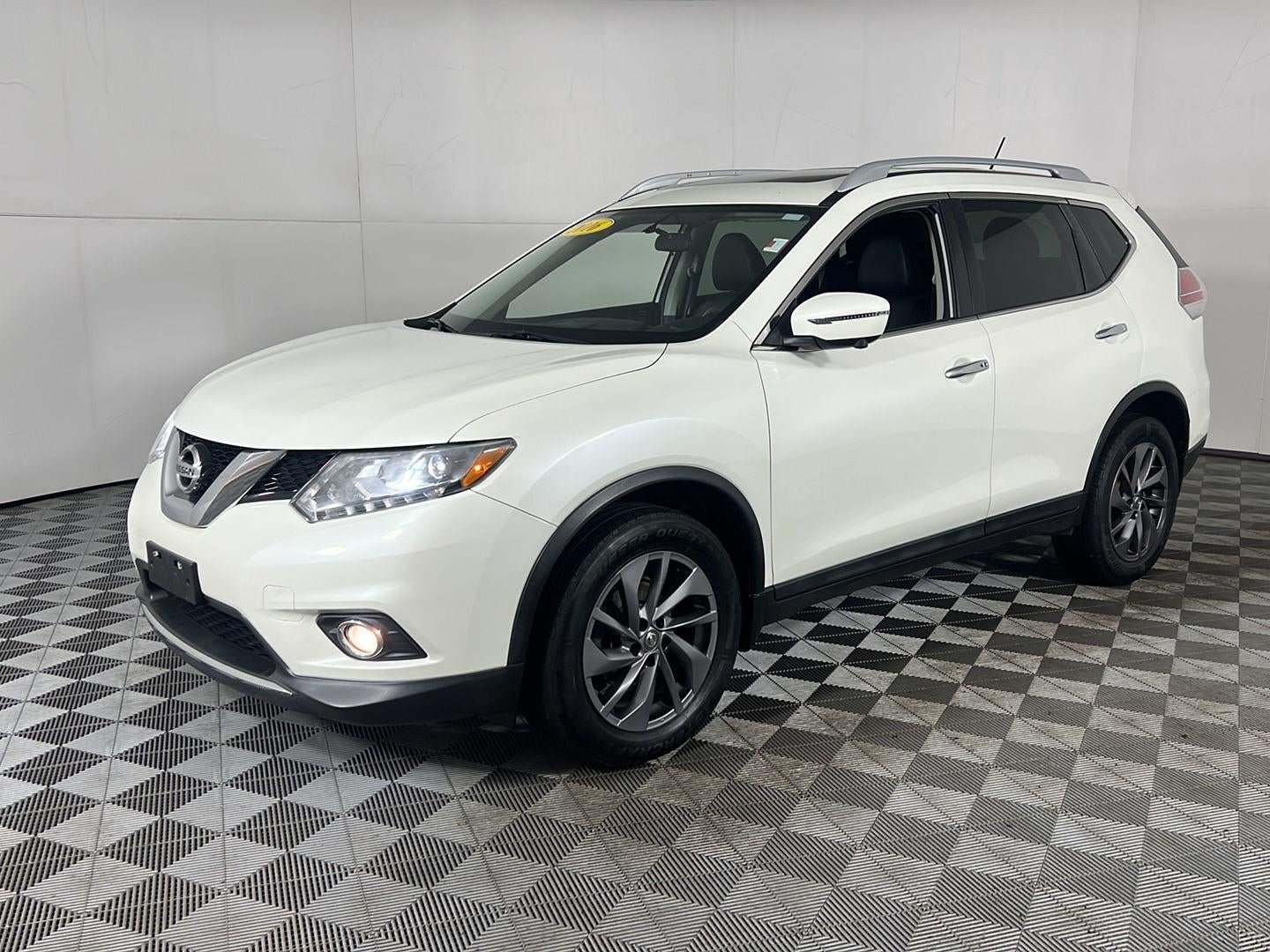 2016 Nissan Rogue SL