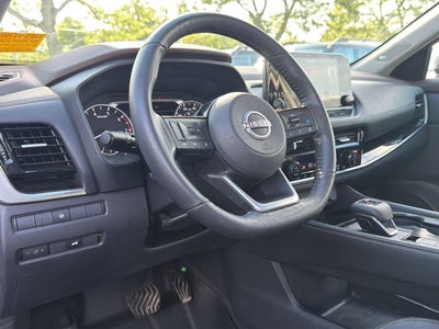2022 Nissan Rogue SL