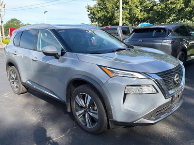2022 Nissan Rogue SL