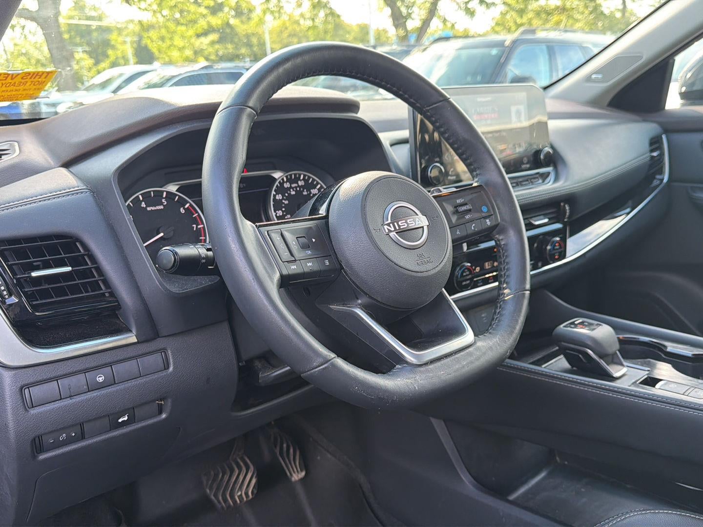 2022 Nissan Rogue SL