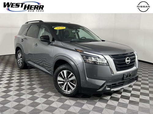 2022 Nissan Pathfinder SL