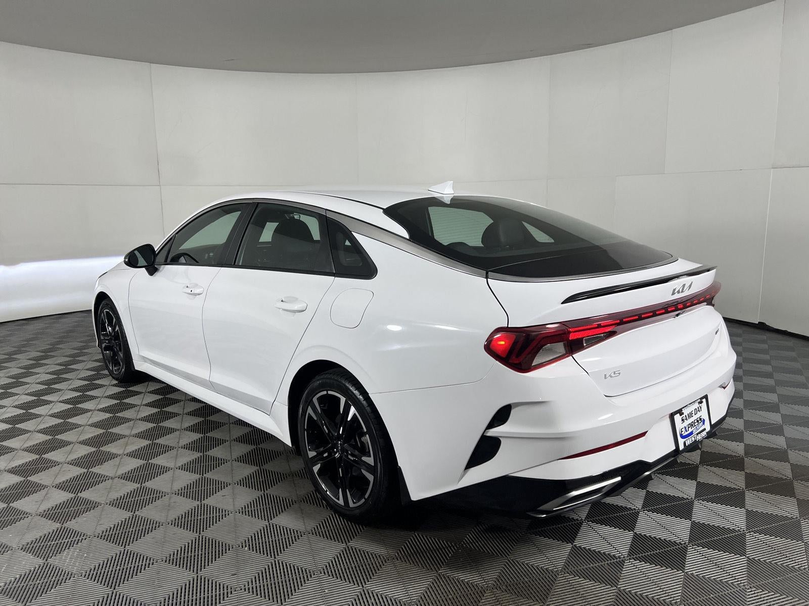2024 Kia K5 GT-Line