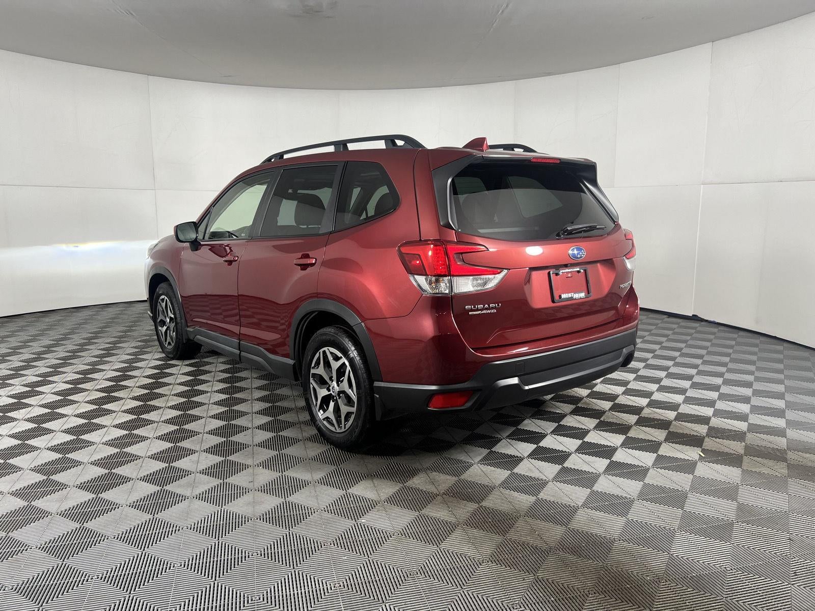 2022 Subaru Forester Premium