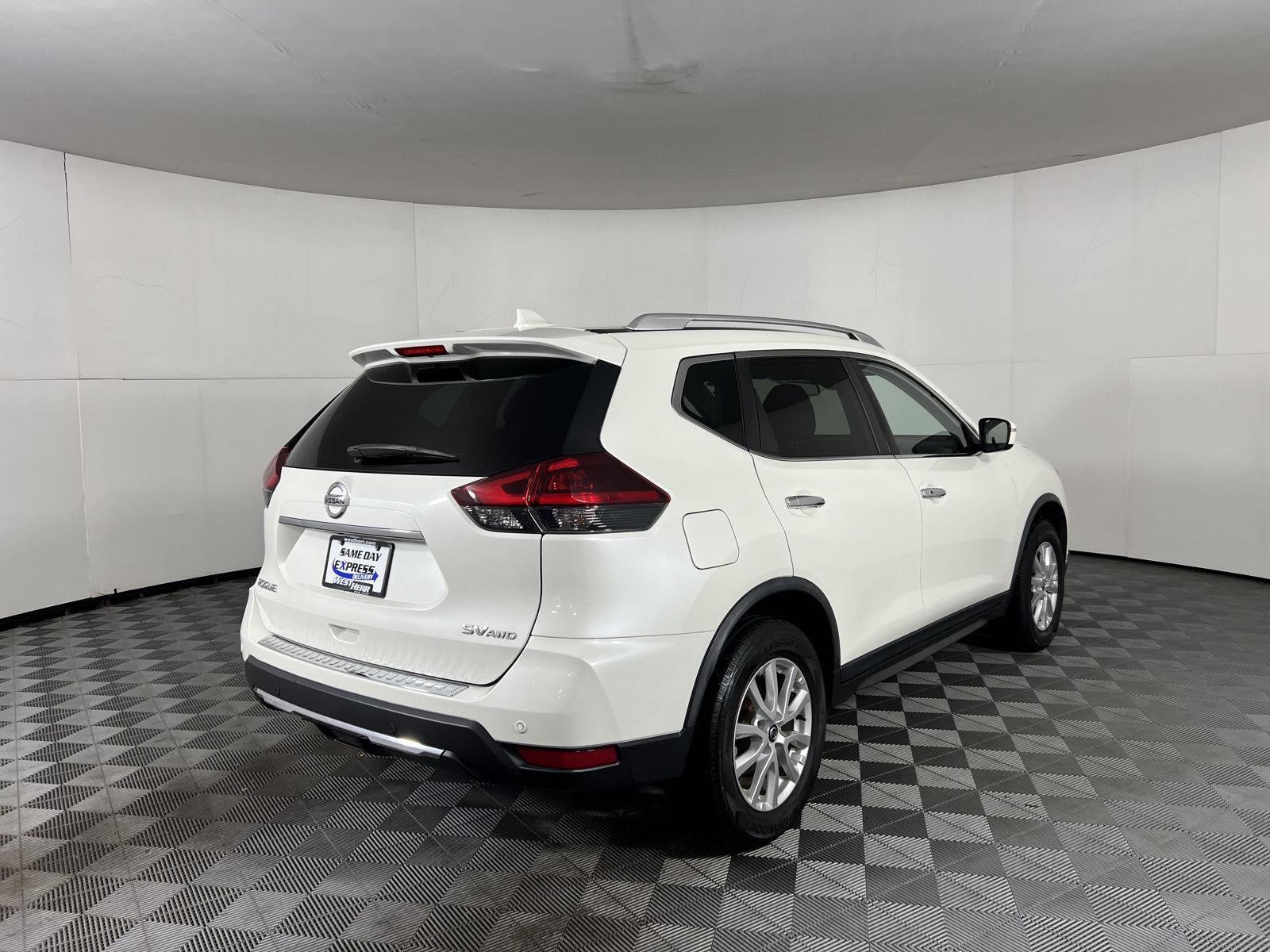 2020 Nissan Rogue SV