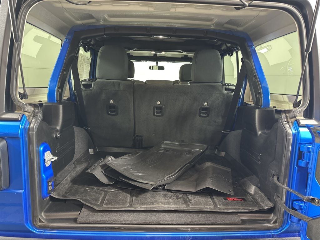 2022 Jeep Wrangler Unlimited Willys