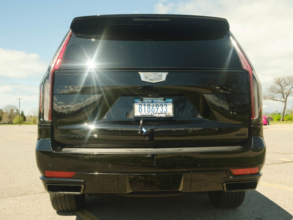 2024 Cadillac Escalade Sport