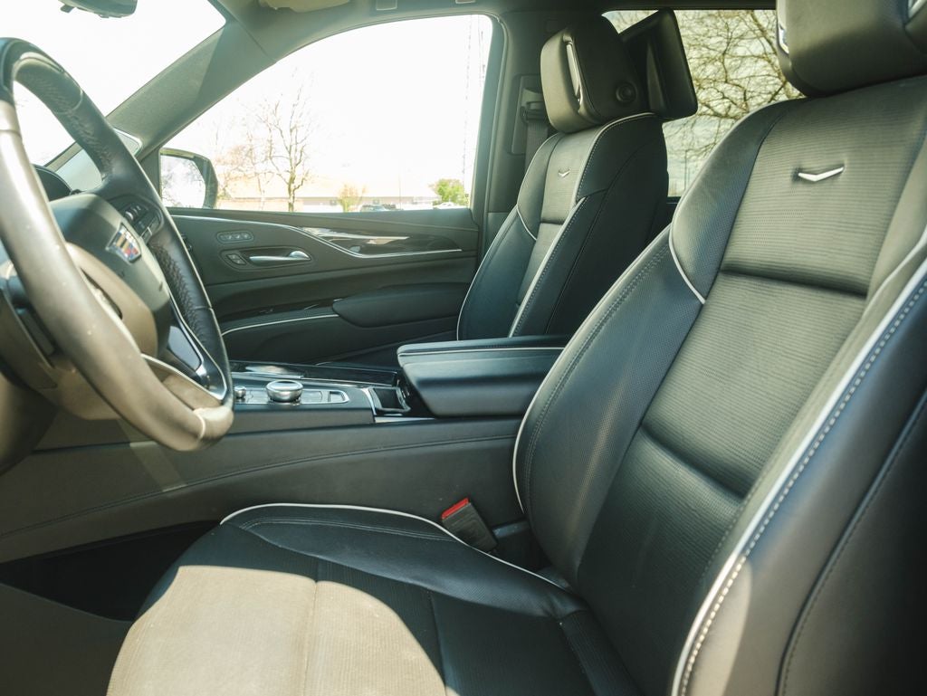 2024 Cadillac Escalade Sport