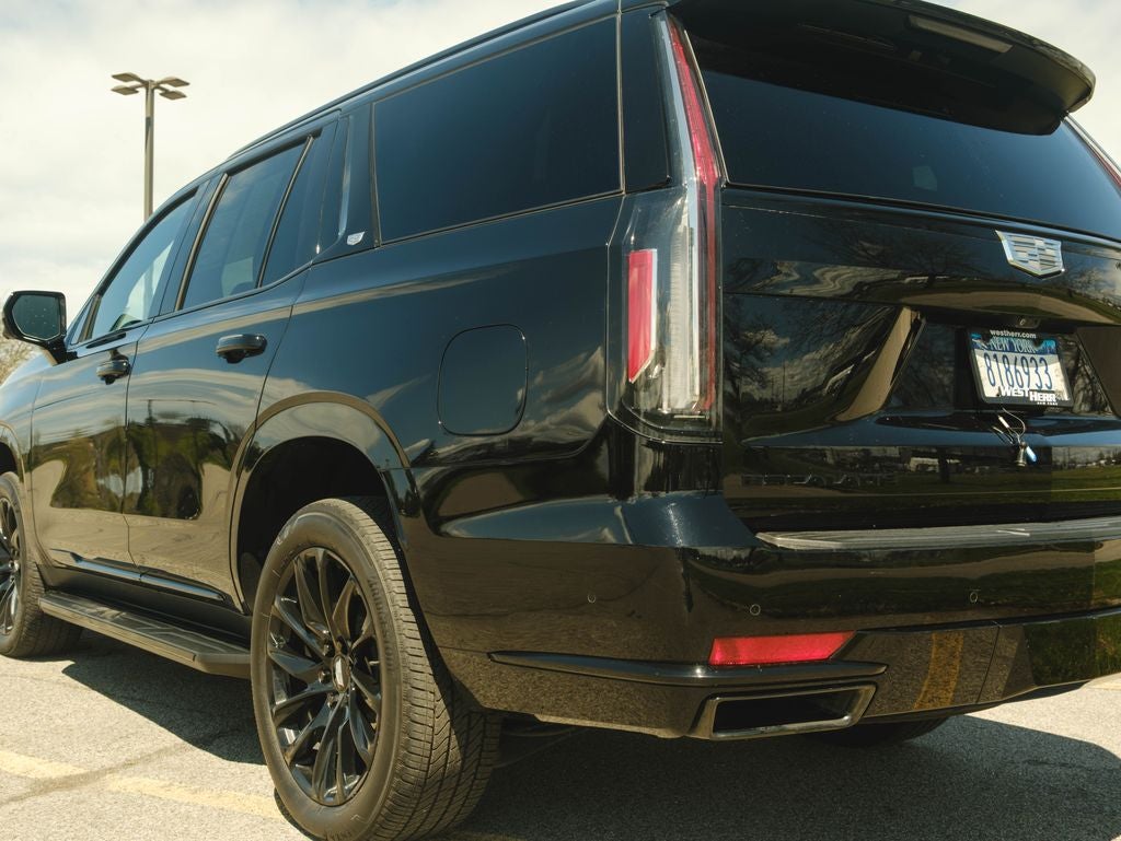 2024 Cadillac Escalade Sport