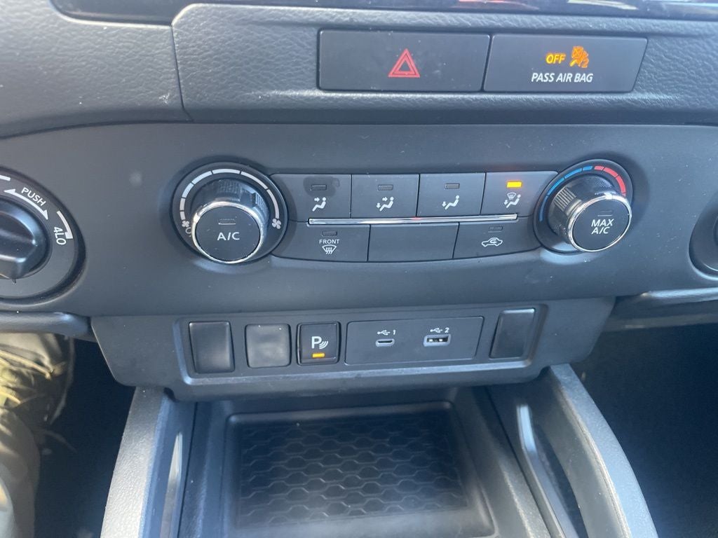 2022 Nissan Frontier S