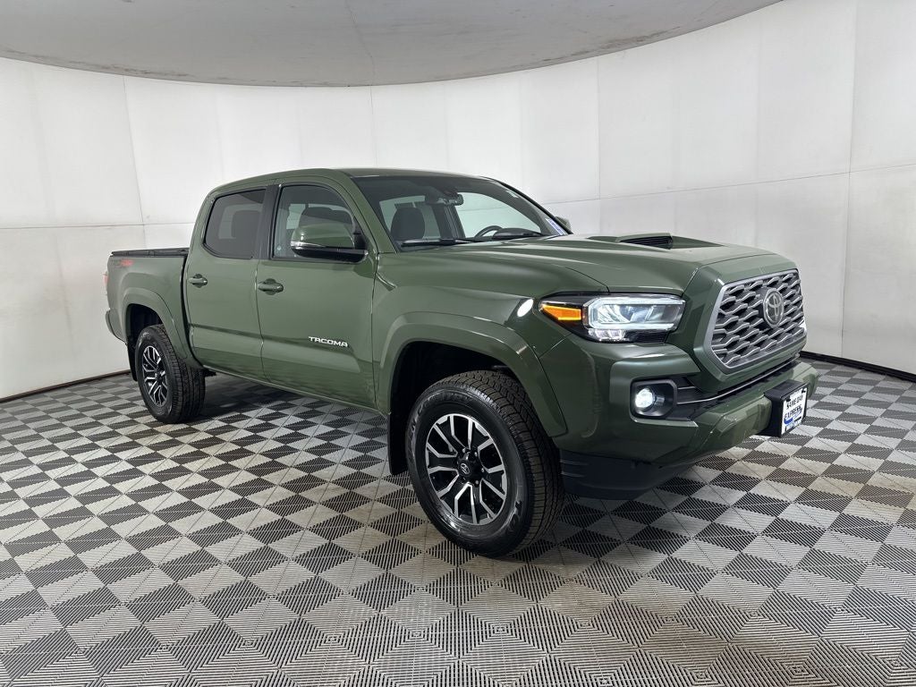 2022 Toyota Tacoma TRD Sport V6
