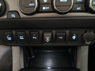 2022 Toyota Tacoma TRD Sport V6