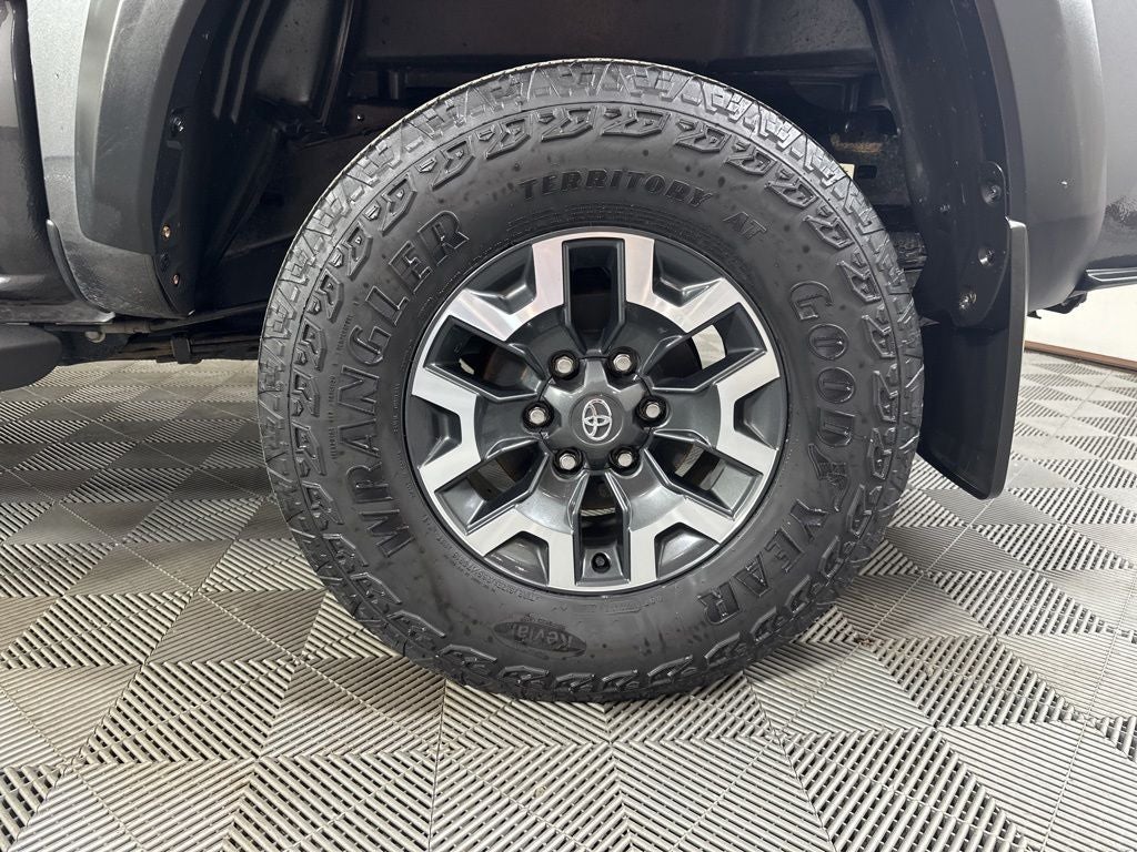 2023 Toyota Tacoma TRD Off-Road V6
